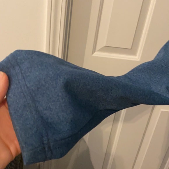 Like new North Face Jacket - Picture 5 of 6